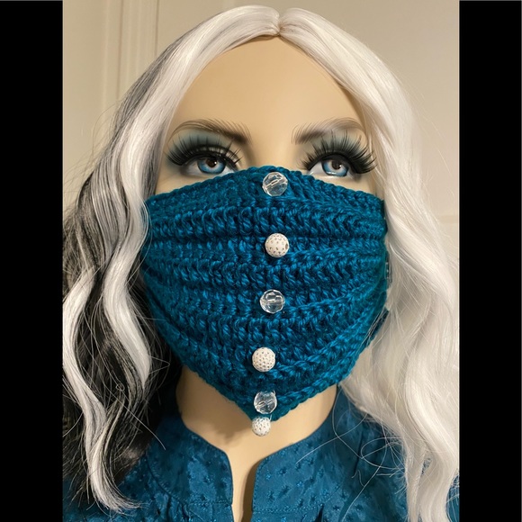 Decorative Hand-knitted Face Mask - Picture 7 of 8